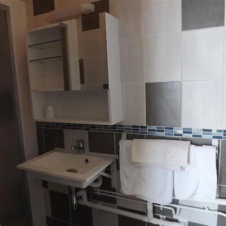 Hotel Le Cormier 9 Cholet