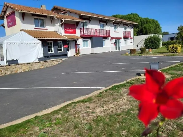 Le Cormier 9 호텔 2*