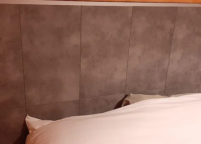 호텔 Le Cormier 9 2*